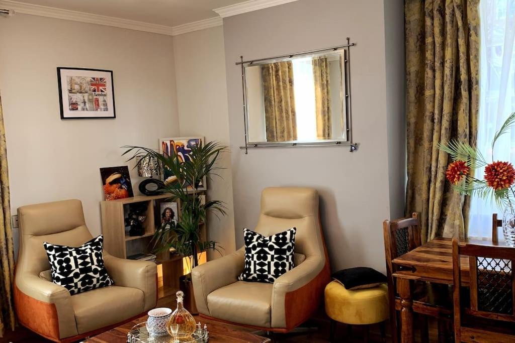 Stylish And Cosy 3 Bedroom Appartment London Exterior foto